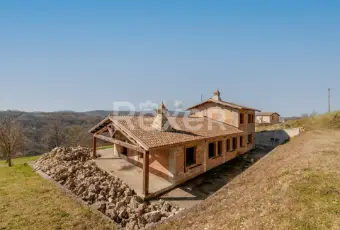 Rexer-Rocca-Sinibalda-Complesso-di-casali-con-ettari-di-terreno-Altro