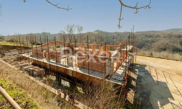Rexer-Rocca-Sinibalda-Complesso-di-casali-con-ettari-di-terreno-Altro