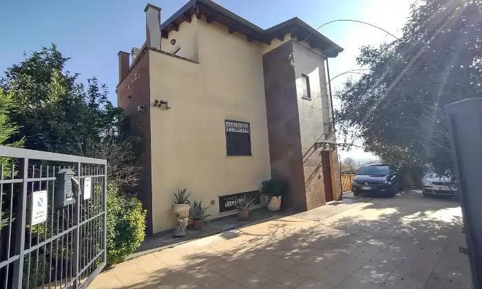 Rexer-Montalto-Uffugo-VILLA-UNIFAMILIARE-DI-PREGIO-Altro
