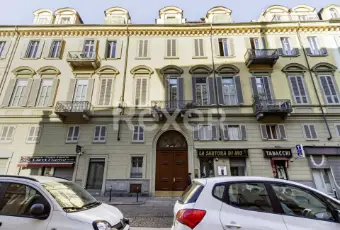 Rexer-Torino-APPARTAMENTO-SIGNORILE-FRAZIONATO-IN-UNITA-ABITATIVE-LOCATE-Altro
