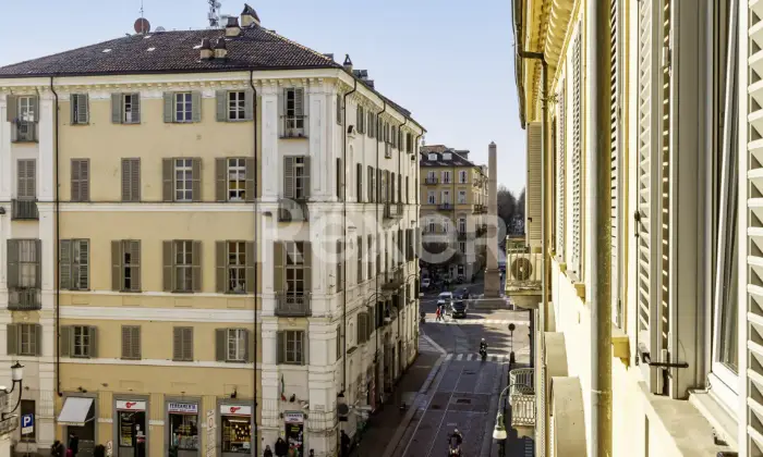 Rexer-Torino-APPARTAMENTO-SIGNORILE-FRAZIONATO-IN-UNITA-ABITATIVE-LOCATE-Altro