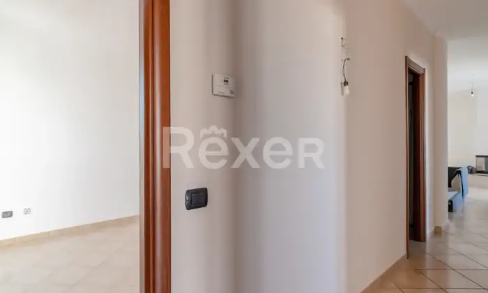 Rexer-Faggiano-Luminoso-appartamento-al-piano-con-ascensore-e-posto-auto-assegnato-Altro