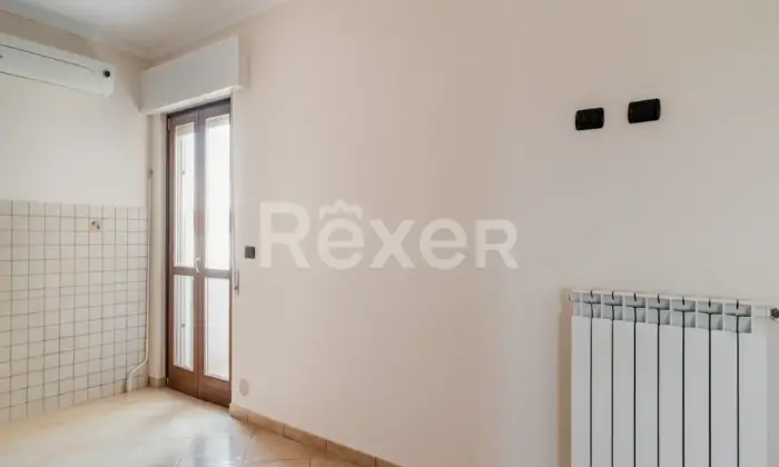 Rexer-Faggiano-Luminoso-appartamento-al-piano-con-ascensore-e-posto-auto-assegnato-Altro