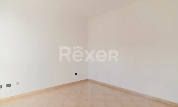 Rexer-Faggiano-Luminoso-appartamento-al-piano-con-ascensore-e-posto-auto-assegnato-Altro