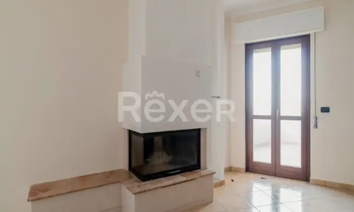 Rexer-Faggiano-Luminoso-appartamento-al-piano-con-ascensore-e-posto-auto-assegnato-Altro