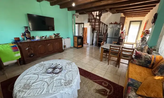 Rexer-Canossa-Casa-indipendente-in-vendita-a-Canossa-RE-Altro
