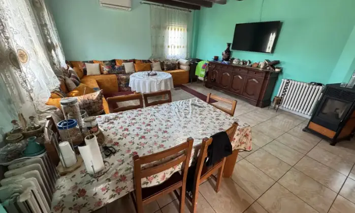 Rexer-Canossa-Casa-indipendente-in-vendita-a-Canossa-RE-Altro