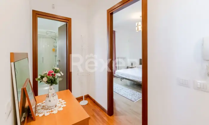 Rexer-Sutri-Bifamiliare-indipendente-Altro