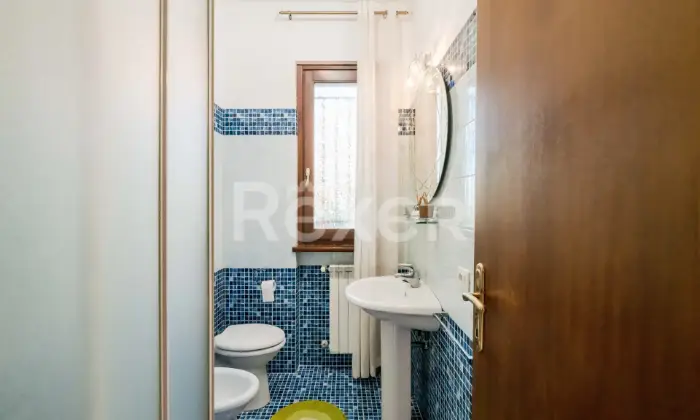Rexer-Sutri-Bifamiliare-indipendente-Altro