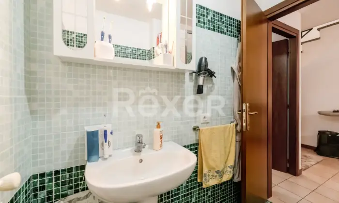 Rexer-Sutri-Bifamiliare-indipendente-Altro