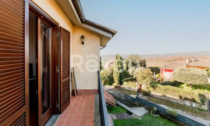 Rexer-Sutri-Bifamiliare-indipendente-Altro