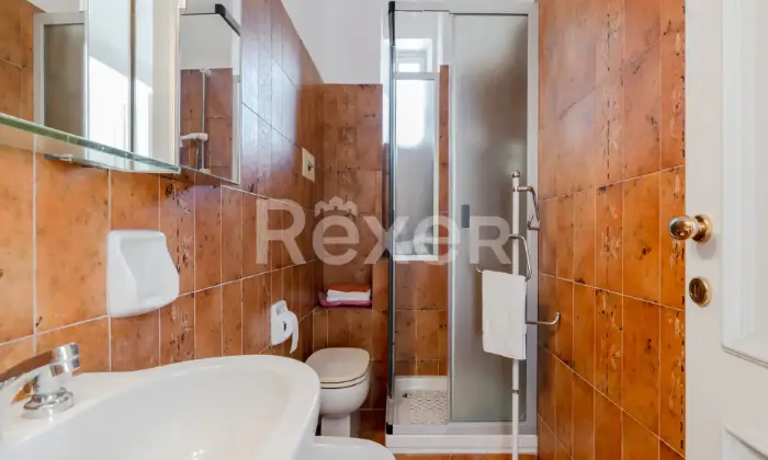 Rexer-zoagli-Unica-propriet-fronte-mare-allinterno-di-villa-depoca-Altro