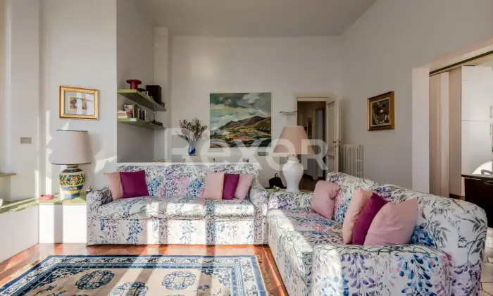 Rexer-zoagli-Unica-propriet-fronte-mare-allinterno-di-villa-depoca-Altro