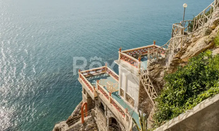 Rexer-zoagli-Unica-propriet-fronte-mare-allinterno-di-villa-depoca-Altro