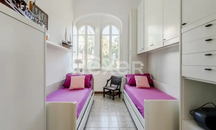 Rexer-zoagli-Unica-propriet-fronte-mare-allinterno-di-villa-depoca-Altro