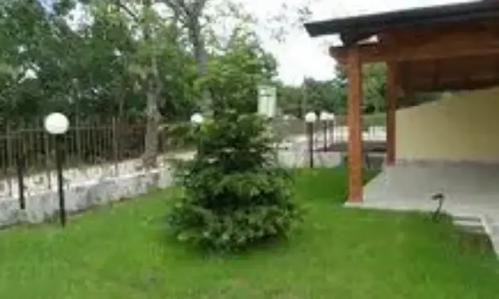 Rexer-Vinchiaturo-Vendesi-villetta-a-schiera-Altro