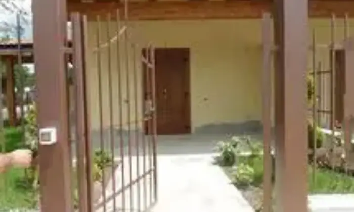 Rexer-Vinchiaturo-Vendesi-villetta-a-schiera-Altro