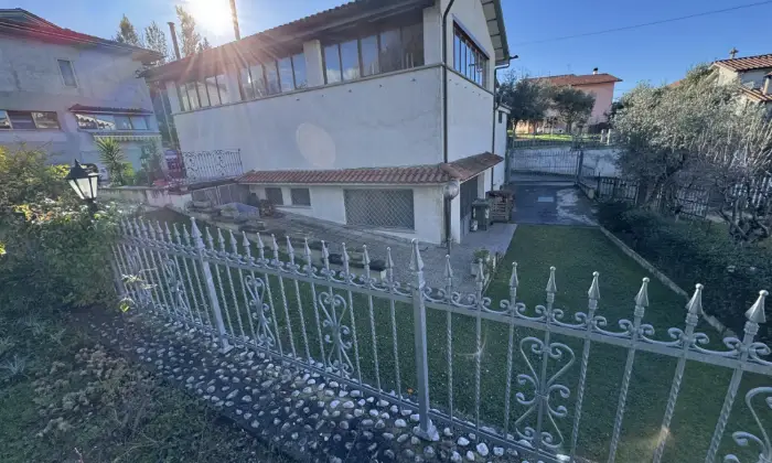 Rexer-Morro-dAlba-casa-singola-Dpendance