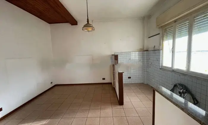 Rexer-Cecina-Trilocale-in-vendita-in-via-Edmondo-De-Amicis-a-Cecina-Altro