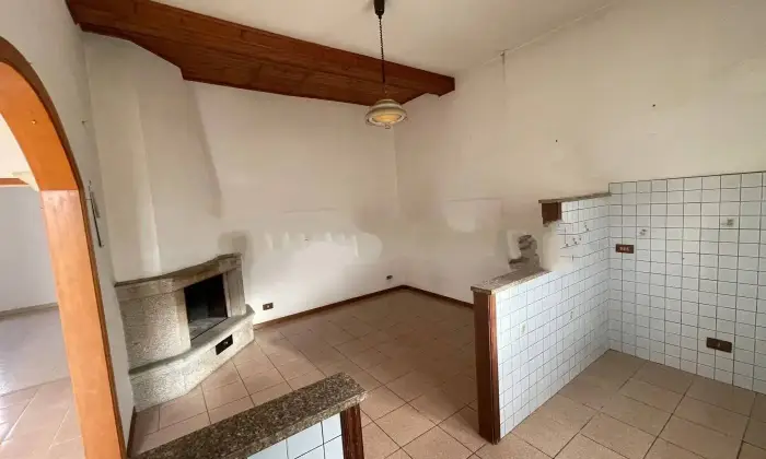 Rexer-Cecina-Trilocale-in-vendita-in-via-Edmondo-De-Amicis-a-Cecina-Altro