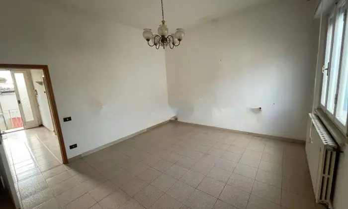 Rexer-Cecina-Trilocale-in-vendita-in-via-Edmondo-De-Amicis-a-Cecina-Altro