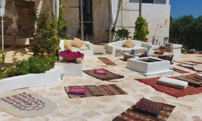 Rexer-Ceglie-Messapica-coninianchi-trulli-yurt-arthouse-Terrazzo