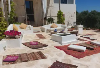 Rexer-Ceglie-Messapica-coninianchi-trulli-yurt-arthouse-Terrazzo