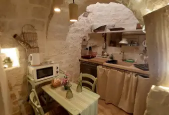 Rexer-Ceglie-Messapica-coninianchi-trulli-yurt-arthouse-Cucina