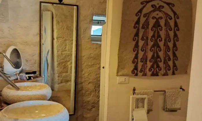 Rexer-Ceglie-Messapica-coninianchi-trulli-yurt-arthouse-Bagno