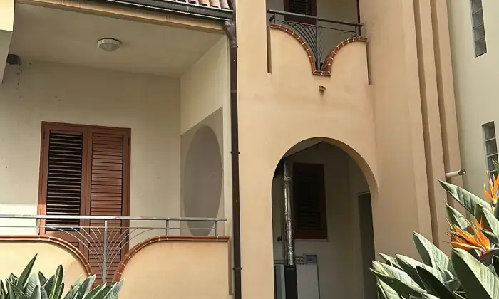 Rexer-Gioia-Tauro-Villa-unifamiliare-via-Ugo-Foscolo-Gioia-Tauro-Altro
