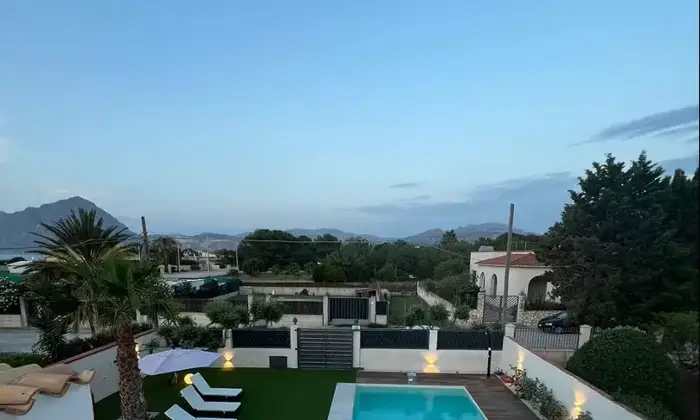 Rexer-Valderice-Villa-con-piscina-in-vendita-a-Valderice-Terrazzo