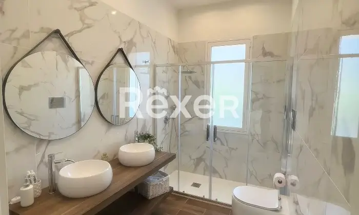 Rexer-Valderice-Villa-con-piscina-in-vendita-a-Valderice-Bagno