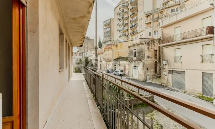 Rexer-Modica-Ampio-appartamento-con-garage-e-cantina-Altro