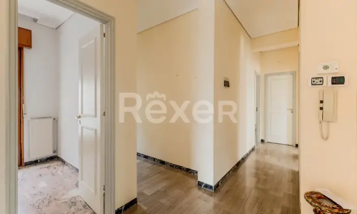 Rexer-Modica-Ampio-appartamento-con-garage-e-cantina-Altro