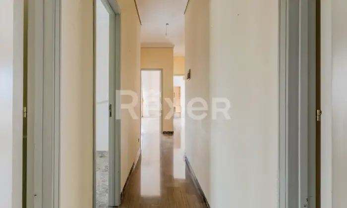 Rexer-Modica-Ampio-appartamento-con-garage-e-cantina-Altro
