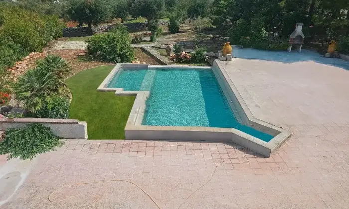 Rexer-Ostuni-Villa-con-Trulli-in-Vendita-Contrada-Lorizzo-Ostuni-Altro