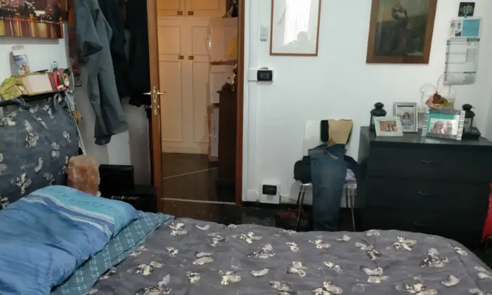 Rexer-Genova-vendo-casa-a-marassi-CameraDaLetto