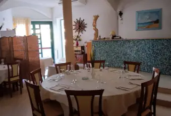 Rexer-Termoli-Attivit-ristorativa-Sala