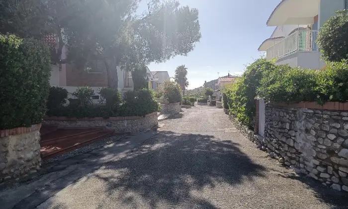 Rexer-Termoli-LOCALE-COMMERCIALE-attualmente-adibito-ad-attivit-ristorativa-Esterno