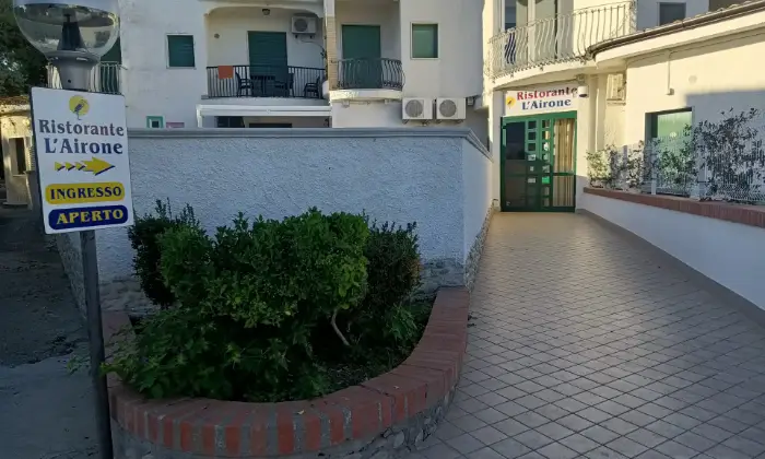 Rexer-Termoli-Attivit-ristorativa-Ingresso