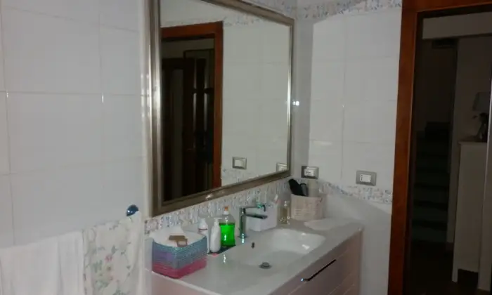 Rexer-Guglionesi-Appartamento-su-due-livelli-Bagno