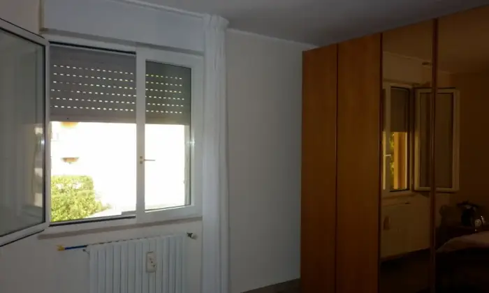 Rexer-Guglionesi-Appartamento-su-due-livelli-Camera-da-letto