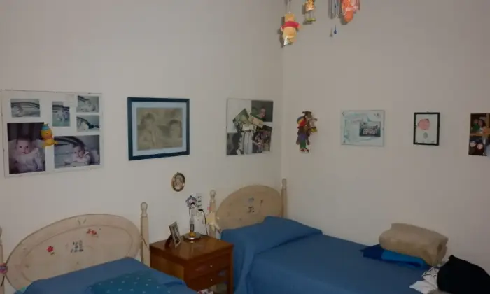 Rexer-Guglionesi-Appartamento-su-due-livelli-CameraDaLetto