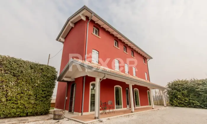 Rexer-San-Don-di-Piave-Casale-del-finemente-ristrutturato-Altro