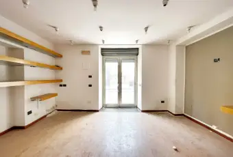 Rexer-Alcamo-Vendesi-Locale-Commerciale-in-Corso-VI-Aprile-ad-Alcamo-Altro