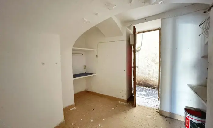 Rexer-Alcamo-Vendesi-Locale-Commerciale-in-Corso-VI-Aprile-ad-Alcamo-Altro