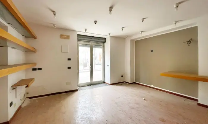 Rexer-Alcamo-Vendesi-Locale-Commerciale-in-Corso-VI-Aprile-ad-Alcamo-Altro