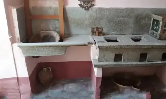 Rexer-Sindia-Vendesi-casa-a-Sindia-Altro