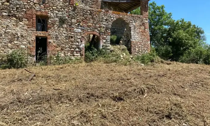 Rexer-Stabbiano-di-Sotto-Azienda-Agricola-con-Villa-in-Vendita-a-Palazzone-Localit-Stabbiano-di-Sotto-Altro