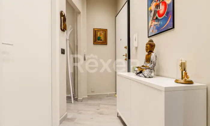 Rexer-Chieri-Nuda-propriet-Ristrutturato-con-box-auto-Altro